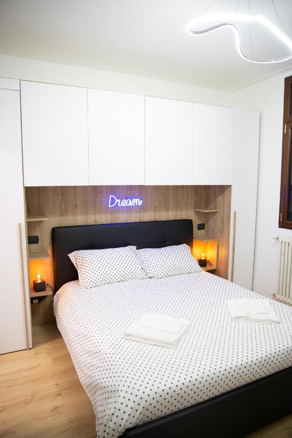 Sweet House Meda Apartment มิลาน ภายนอก รูปภาพ