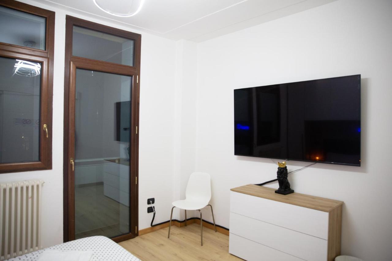 Sweet House Meda Apartment มิลาน ภายนอก รูปภาพ